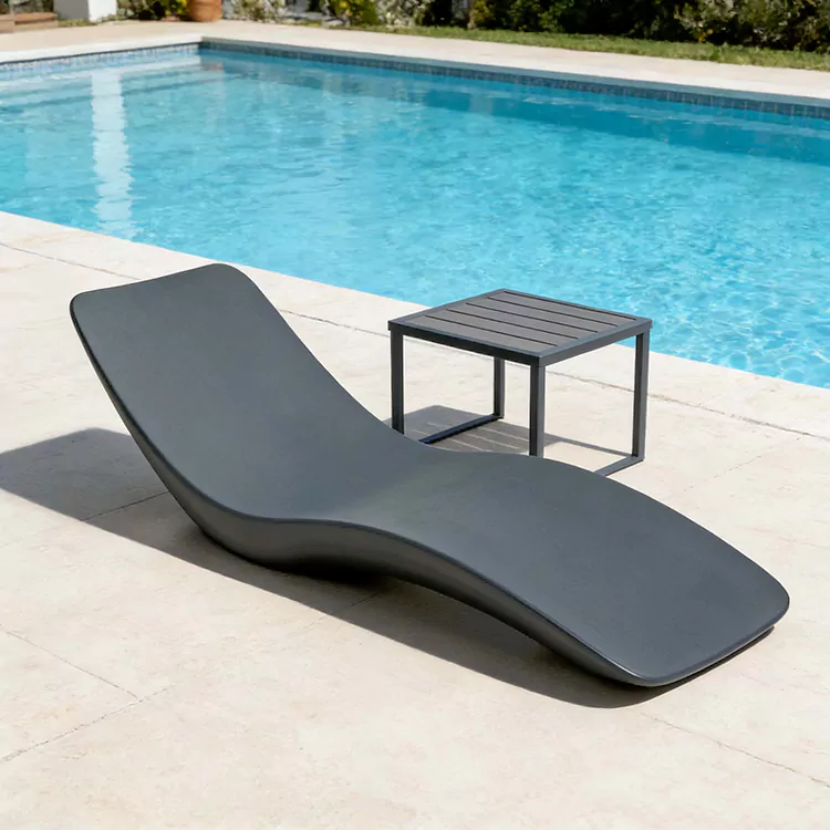 Chaise longue imperméable en fibre de verre FRP en forme de S