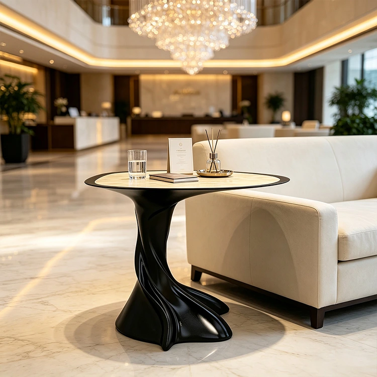 Table d'appoint organique sculpturale FRP